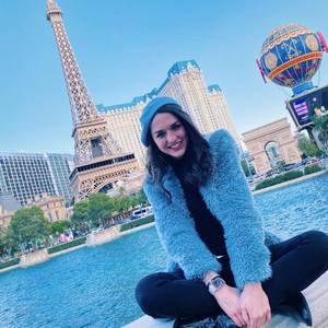 Meet your Posher, Lilly